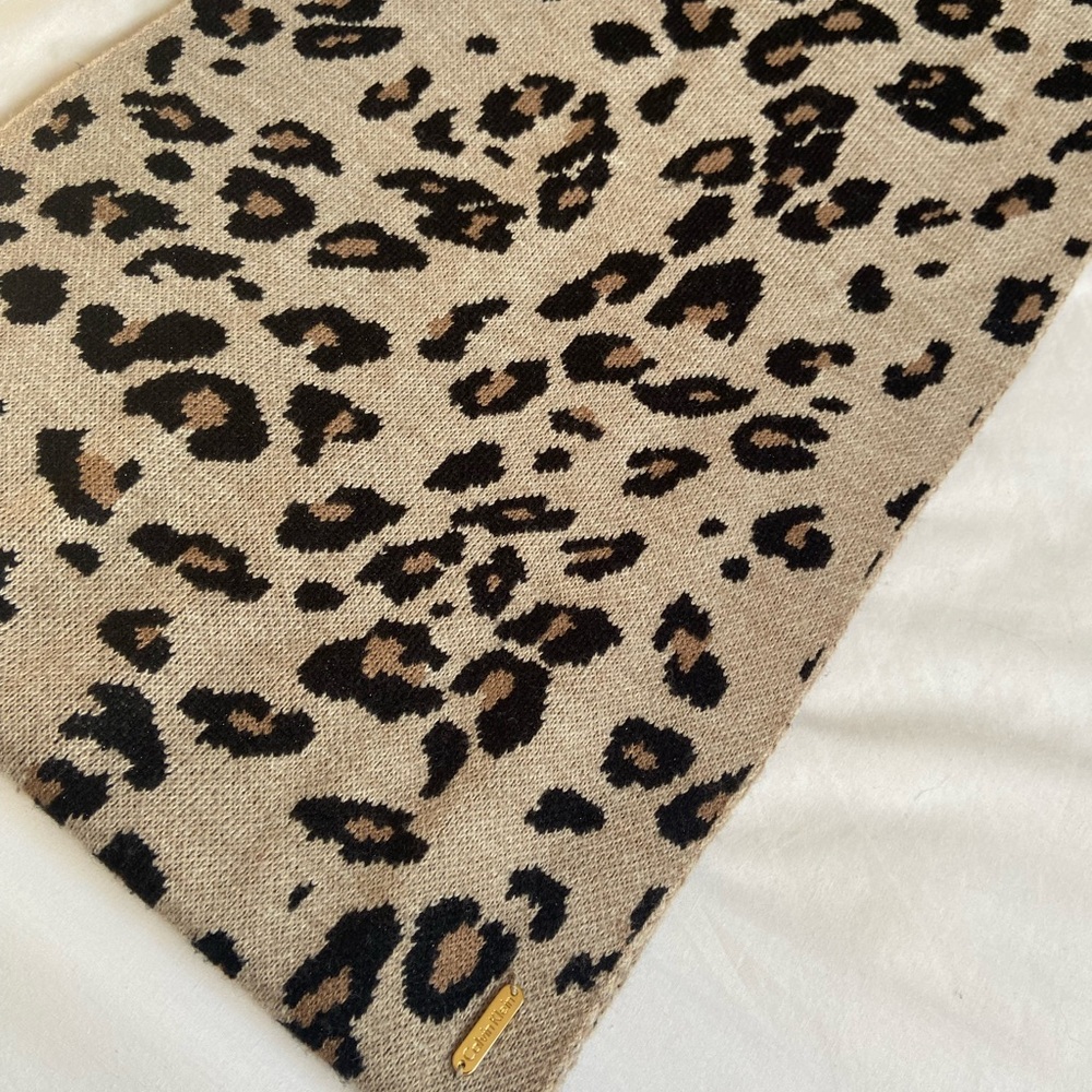 šLAST CHANCEš Calvin Klein scarf - Picture 8 of 8